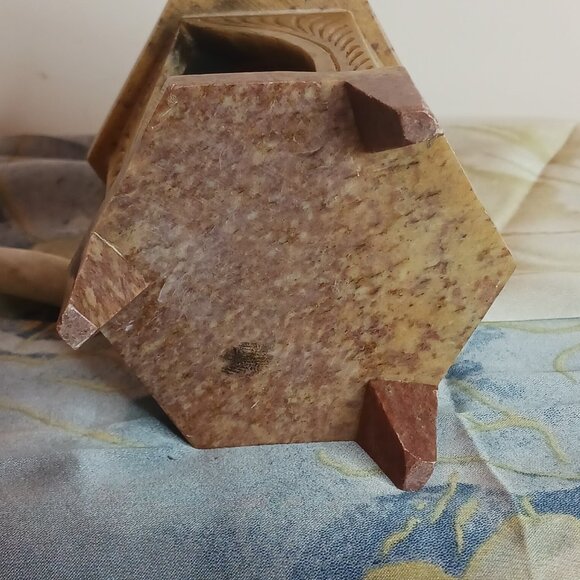 Solid Stone Wax or Oil Warmer - Picture 8 of 9